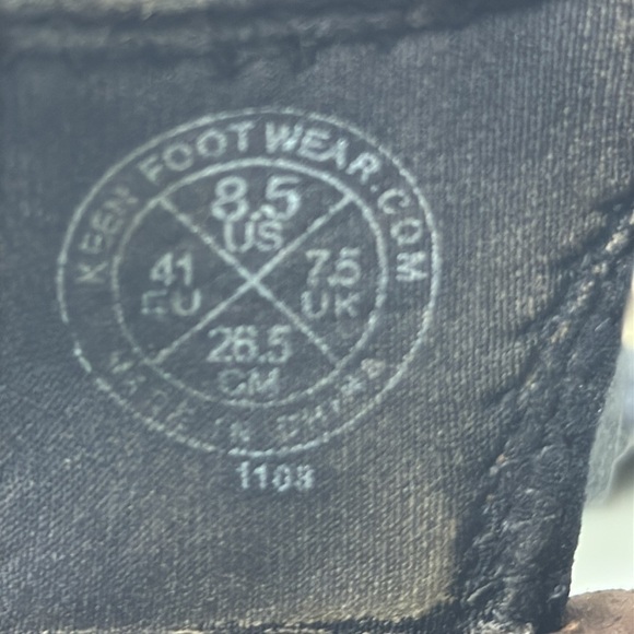 KEEN Men's Dark Brown Outdoor Waterproof Sandals - Picture 9 of 13